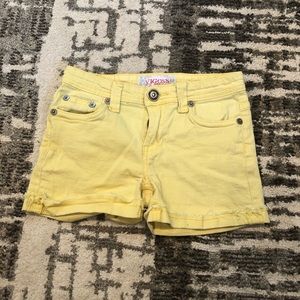 VIGOSS Shorts, Yellow/Size 14